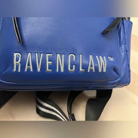 🧙♀️ Harry Potter Ravenclaw Mini Backpack | Danielle Nicole | Blue - Picture 3 of 11